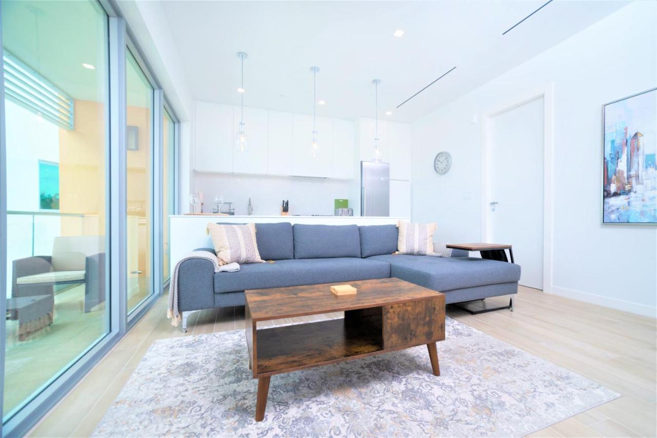 Cayman Luxury Rentals At One Canal Point George Town Zewnętrze zdjęcie