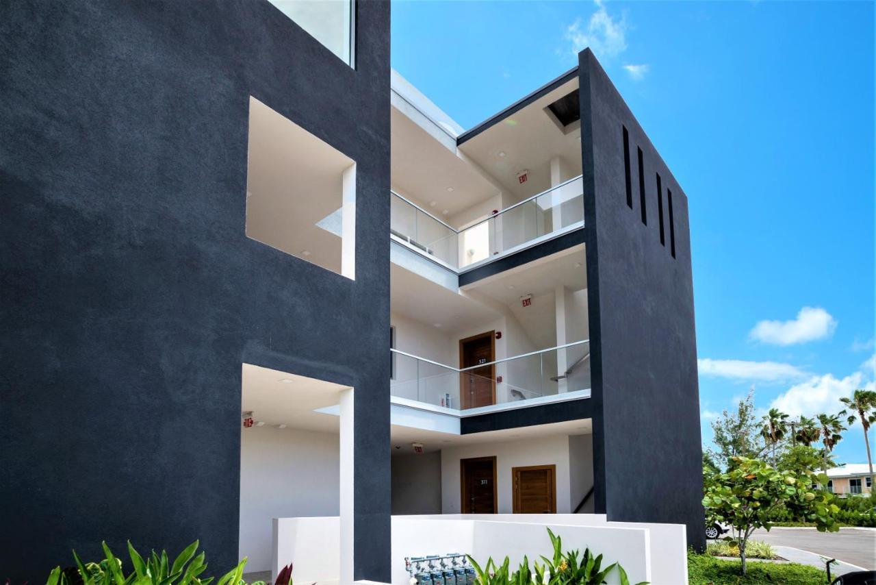 Cayman Luxury Rentals At One Canal Point George Town Zewnętrze zdjęcie