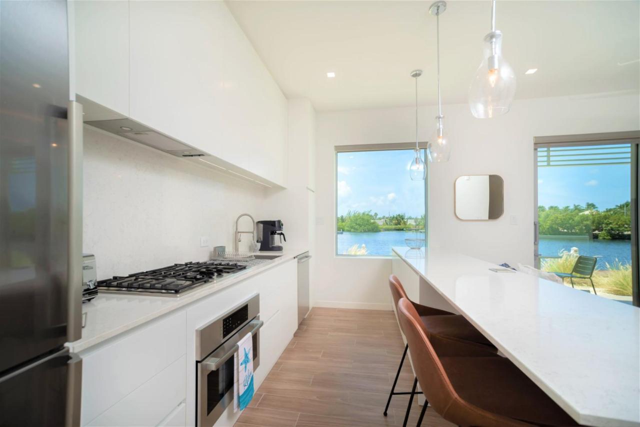 Cayman Luxury Rentals At One Canal Point George Town Zewnętrze zdjęcie