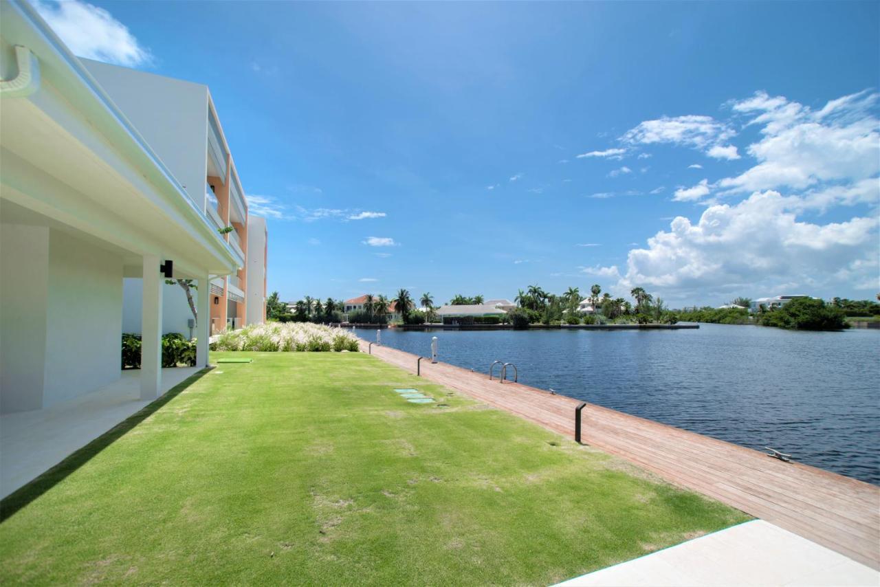 Cayman Luxury Rentals At One Canal Point George Town Zewnętrze zdjęcie