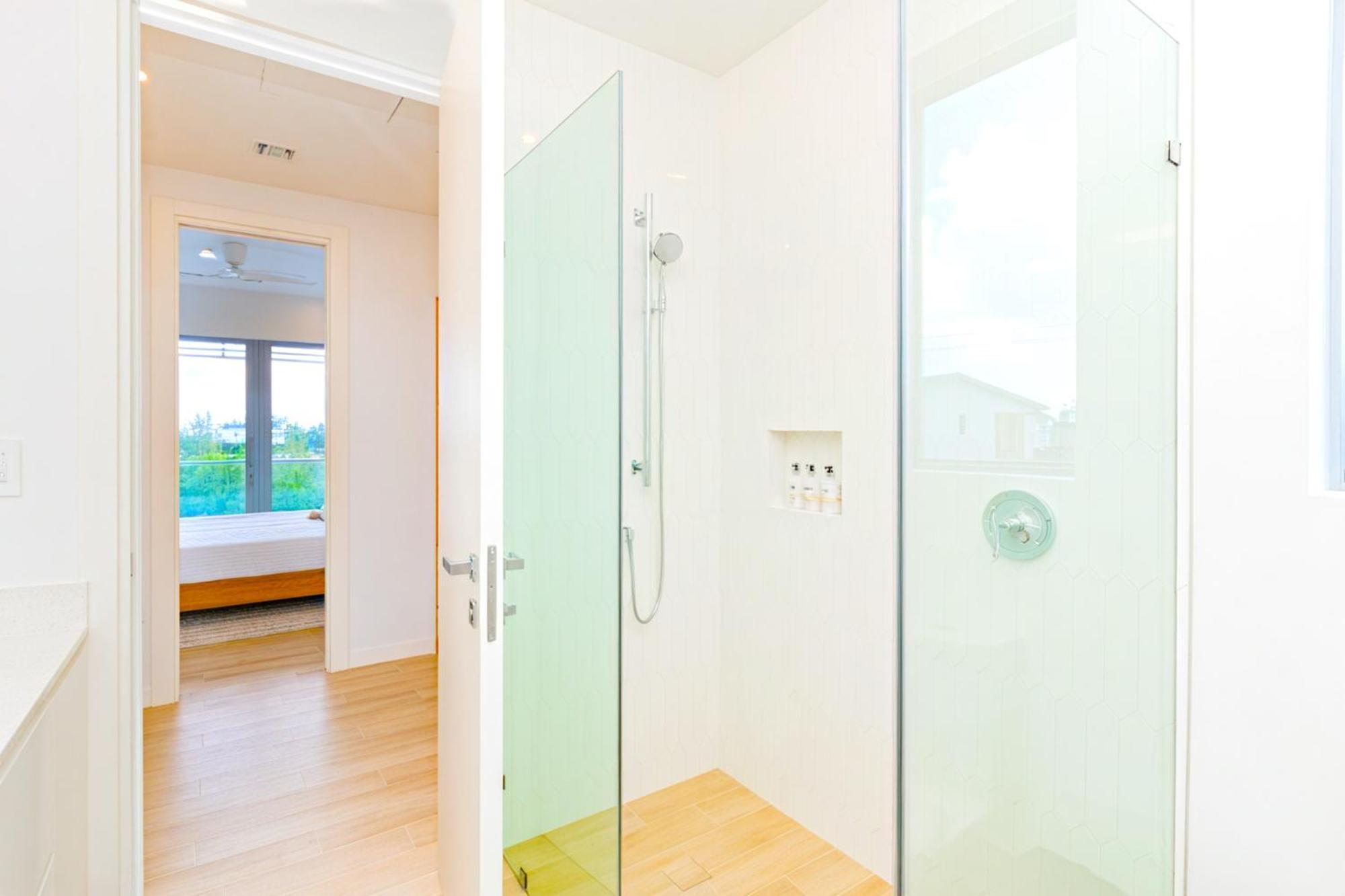Cayman Luxury Rentals At One Canal Point George Town Zewnętrze zdjęcie